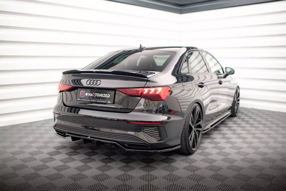 Maxton Design Heckspoiler-Lippe für Audi A3 / S3 / RS3 Limousine 8Y – Hochglanz schwarz – Ansicht 1