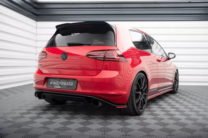 Maxton Design Diffusor Flaps für VW Golf 7 GTI Clubsport Hochglanz schwarz mit roten Streifen – Ansicht 3