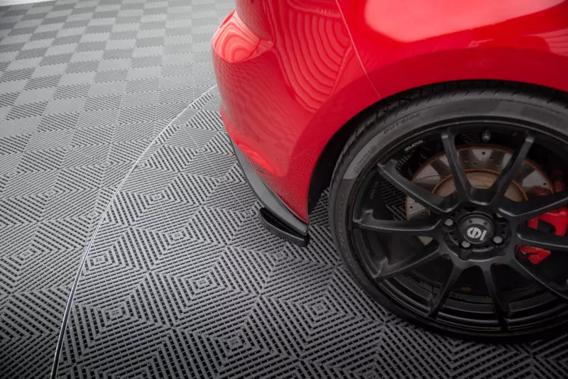 Maxton Design Diffusor Flaps für VW Golf 7 GTI Clubsport Hochglanz schwarz – Ansicht 3
