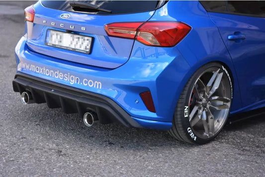 Maxton Design Heckdiffusor für Ford Focus ST-Line Mk4 Hochglanz schwarz – Ansicht 1