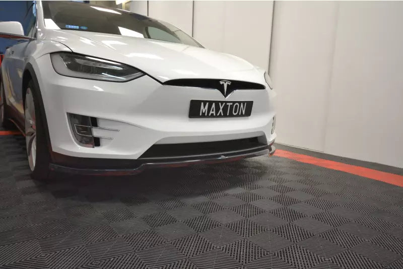 Maxton Design Frontlippe V.1 für Tesla Model X Hochglanz schwarz – Ansicht 1