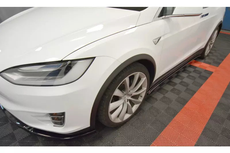 Maxton Design Seitenschweller (Paar) V.1 für Tesla Model X Hochglanz schwarz – Ansicht 2