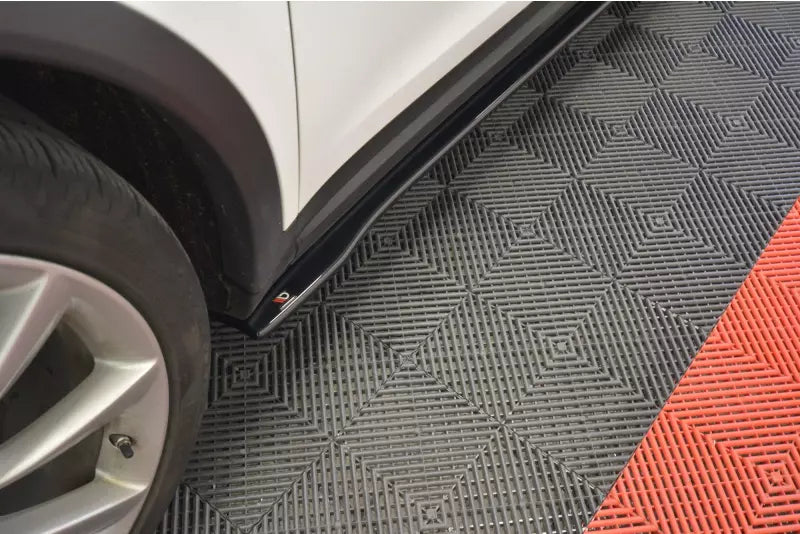 Maxton Design Seitenschweller (Paar) V.2 für Tesla Model X Hochglanz schwarz – Ansicht 2