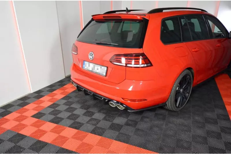 Maxton Design Heckdiffusor für VW Golf 7 Variant R / R-Line Facelift ab 03/2017 Hochglanz schwarz – Ansicht 3
