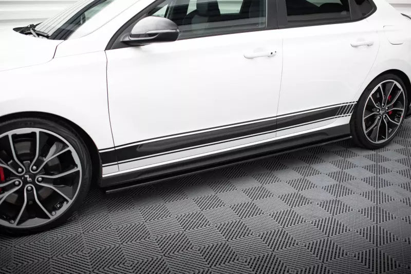 Maxton Design Seitenschweller (Paar) V.1 für Hyundai I30 N Mk3 Hochglanz schwarz – Ansicht 1