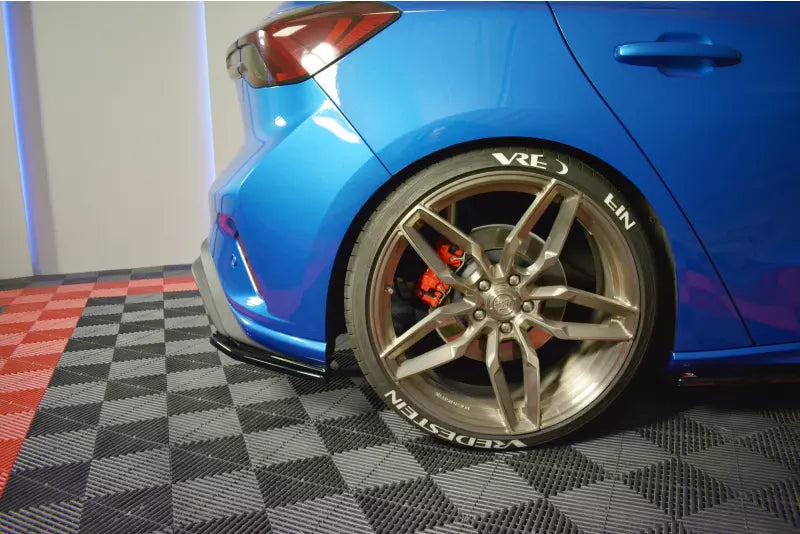 Maxton Design Diffusor Flaps V.2 für Ford Focus ST-Line Mk4 Hochglanz schwarz – Ansicht 2