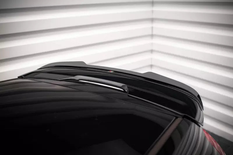 Maxton Design Heckspoiler Lippe V.2 für Ford Fiesta ST Mk6 Hochglanz schwarz – Ansicht 3