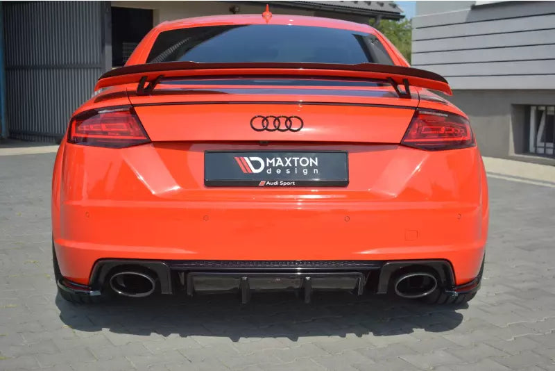 Maxton Design Heckdiffusor für Audi TT RS 8S Hochglanz schwarz – Ansicht 1