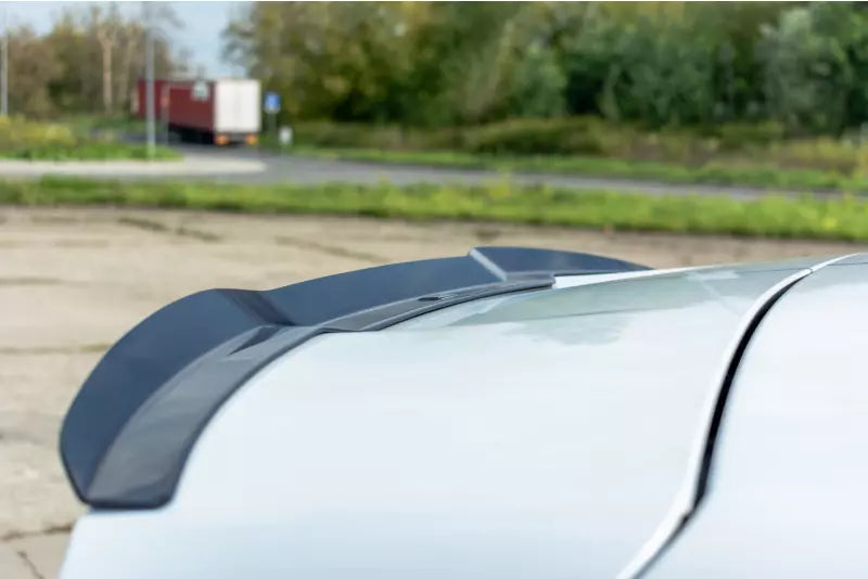 Maxton Design Heckspoiler Lippe für Renault Megane 4 RS Hochglanz schwarz – Ansicht 4