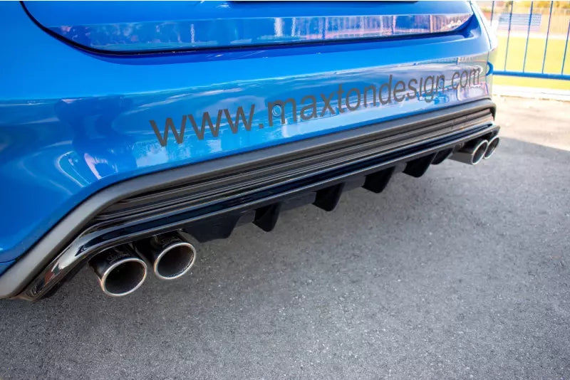Maxton Design Heckdiffusor V.2 für Ford Focus ST-Line Mk4 Hochglanz schwarz – Ansicht 2