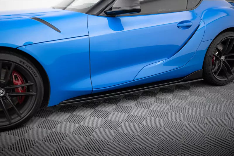 Maxton Design Seitenschweller (Paar) V.2 für Toyota Supra Mk5 Hochglanz schwarz – Ansicht 1