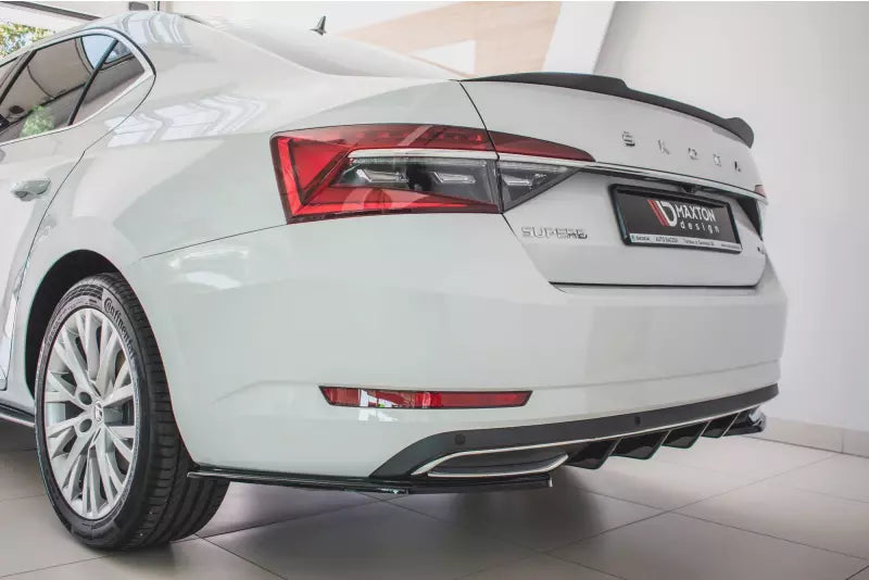 Maxton Design Heckdiffusor für Skoda Superb 3 III 3V Facelift Hochglanz schwarz – Ansicht 2