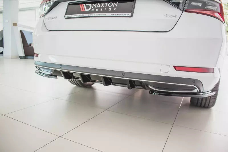 Maxton Design Heckdiffusor für Skoda Superb 3 III 3V Facelift Hochglanz schwarz – Ansicht 4