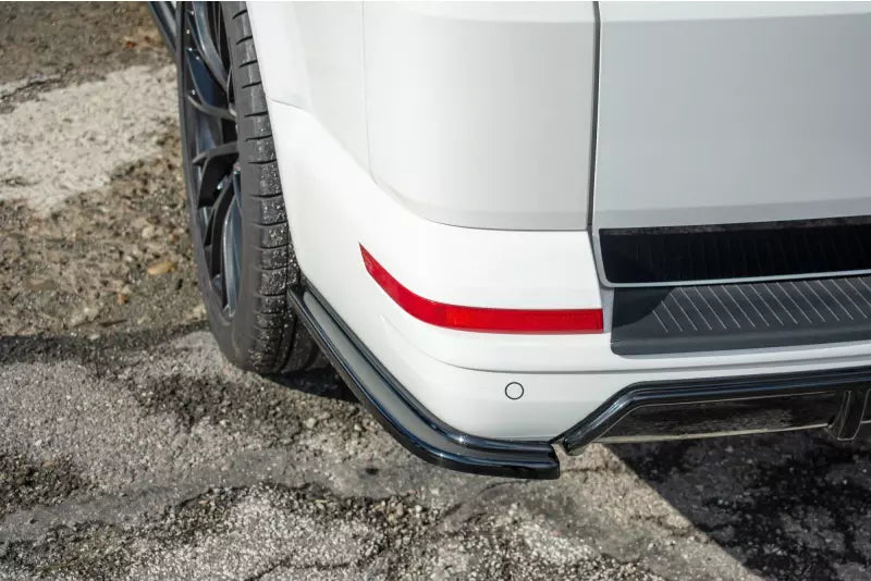 Maxton Design Diffusor Flaps für VW T6 Hochglanz schwarz – Ansicht 1
