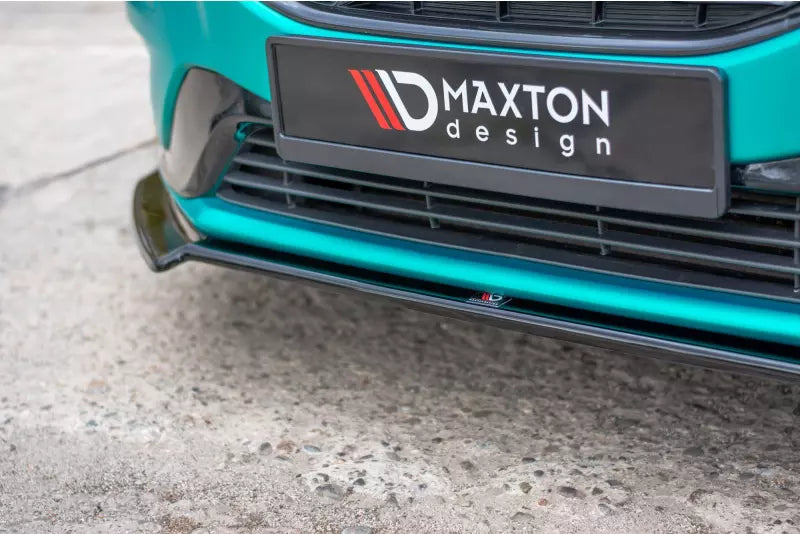 Maxton Design Frontlippe V.1 für Volvo V40 R-Design Hochglanz schwarz – Ansicht 3
