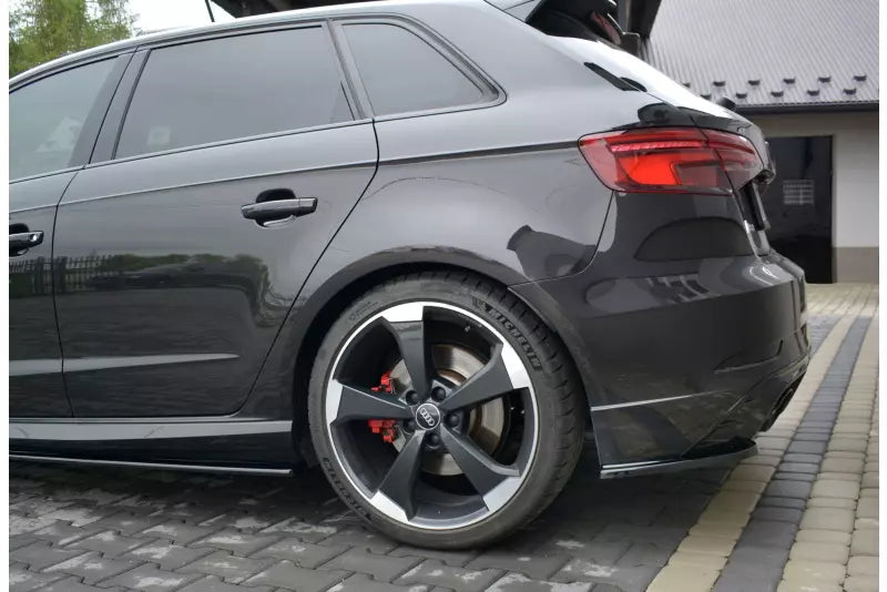 Maxton Design Diffusor Flaps V.1 für Audi RS3 8V Sportback Facelift Hochglanz schwarz – Ansicht 3