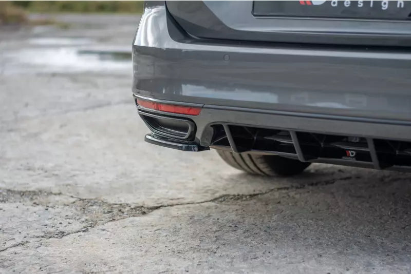 Maxton Design Diffusor Flaps für VW Passat B8 R-Line 2015-2019 Hochglanz schwarz – Ansicht 4