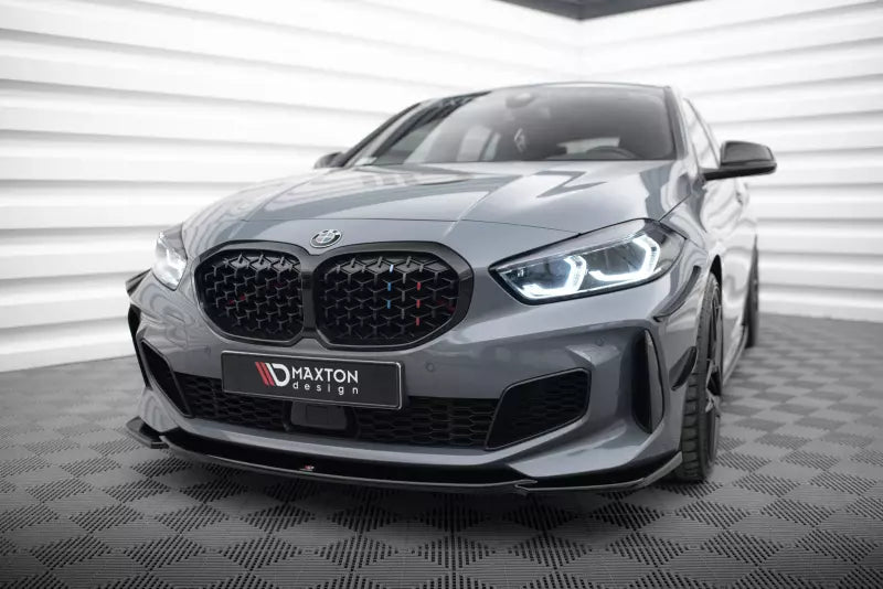 Maxton Design Frontlippe V.3 für BMW 1er F40 M Paket / M135i Hochglanz schwarz – Ansicht 1