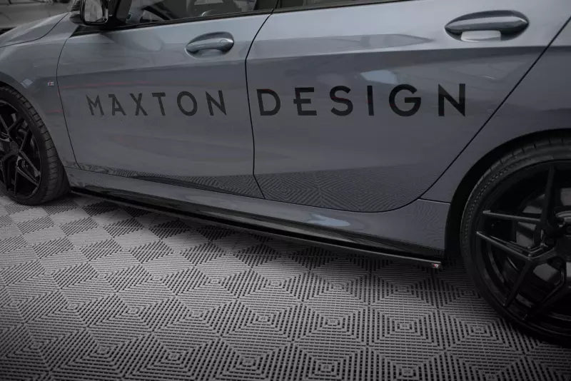 Maxton Design Seitenschweller (Paar) V.1 für BMW 1er F40 M Paket / M135i Hochglanz schwarz – Ansicht 2