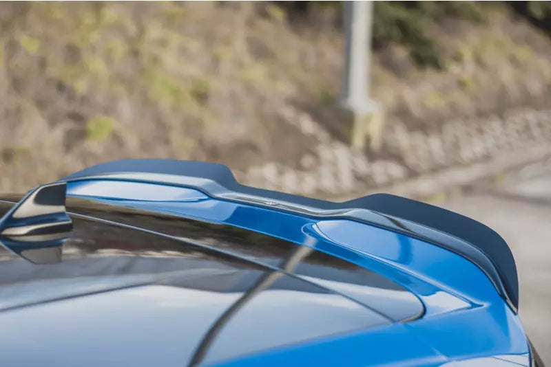 Maxton Design Heckspoiler Lippe V.2 für Ford Focus ST Mk4 Hochglanz schwarz – Ansicht 3