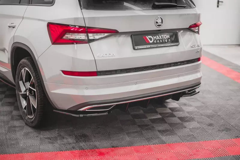 Maxton Design Diffusor Flaps V.2 für Skoda Kodiaq Sportline Hochglanz schwarz – Ansicht 2