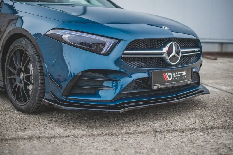 Maxton Design Frontlippe V.2 für Mercedes A35 AMG Aero W177 (2018-2023)Hochglanz schwarz – Ansicht 3