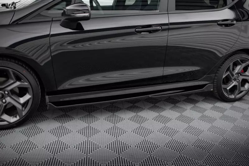 Maxton Design Seitenschweller (Paar) V.1 für Ford Fiesta ST Mk8 Hochglanz schwarz – Ansicht 1