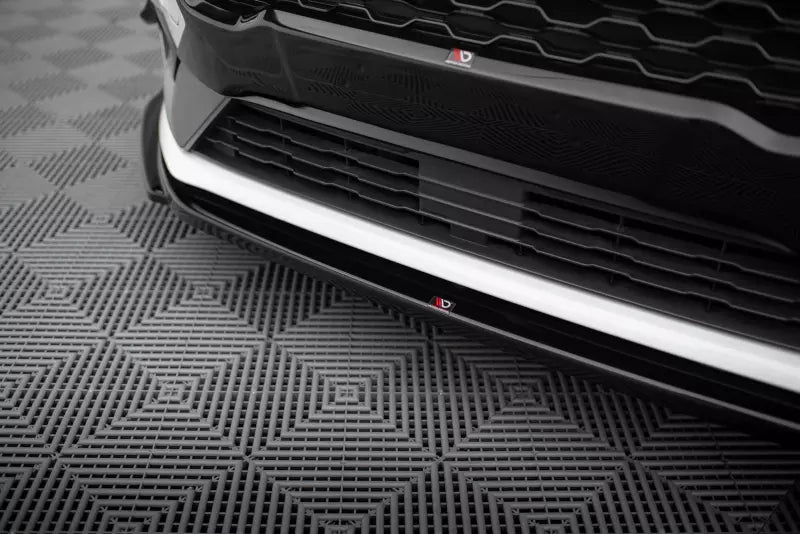 Maxton Design Frontlippe V.1 für Ford Fiesta ST Mk8 Hochglanz schwarz – Ansicht 3