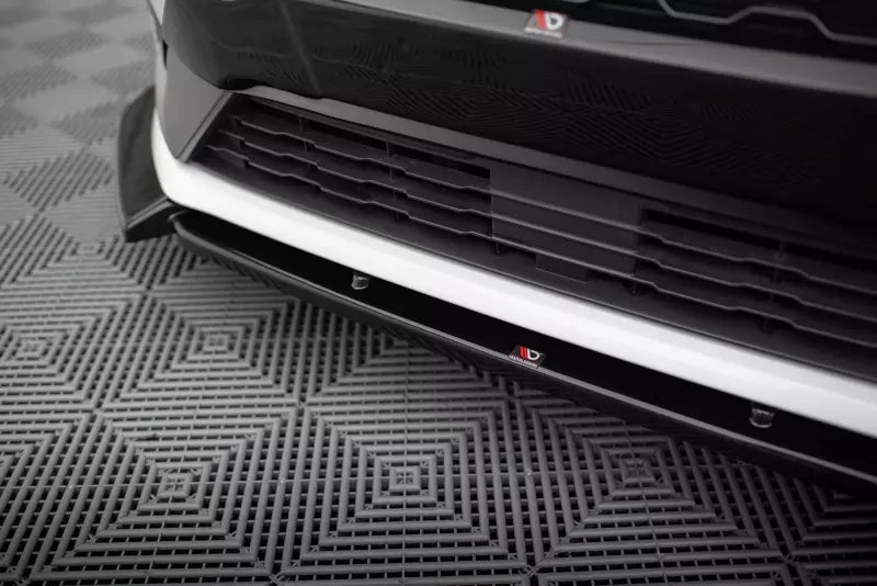 Maxton Design Frontlippe V.7 für Ford Fiesta ST / ST-Line Mk8 Hochglanz schwarz – Ansicht 3
