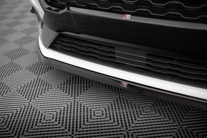 Maxton Design Frontlippe V.6 für Ford Fiesta ST / ST-Line Mk8 Hochglanz schwarz – Ansicht 3