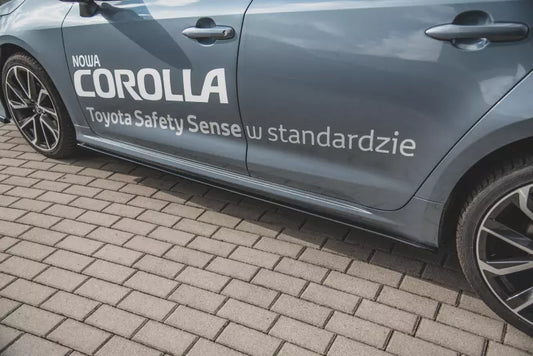 Maxton Design Seitenschweller (Paar) für Toyota Corolla XII E210 Limo Hochglanz schwarz – Ansicht 1