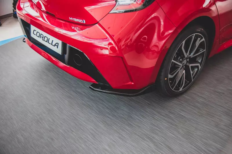 Maxton Design Diffusor Flaps für Toyota Corolla XII E210 Hatchback Hochglanz schwarz – Ansicht 1
