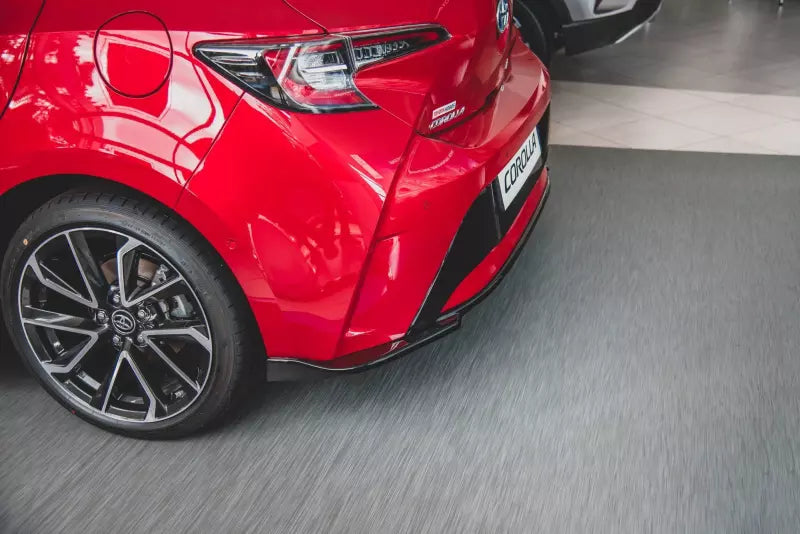 Maxton Design Heckdiffusor für Toyota Corolla XII E210 Hatchback Hochglanz schwarz – Ansicht 3