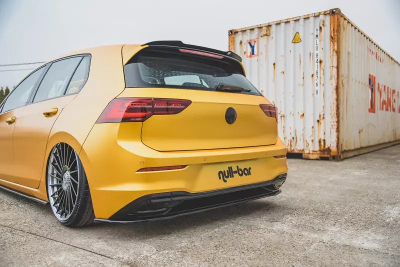 Maxton Design Heckspoiler Lippe V.1 für VW Golf 8 Standard und R-Line Hochglanz schwarz – Ansicht 2