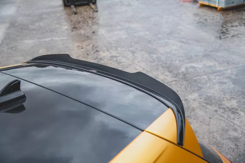 Maxton Design Heckspoiler Lippe V.2 für VW Golf 8 Standard und R-Line Hochglanz schwarz – Ansicht 3