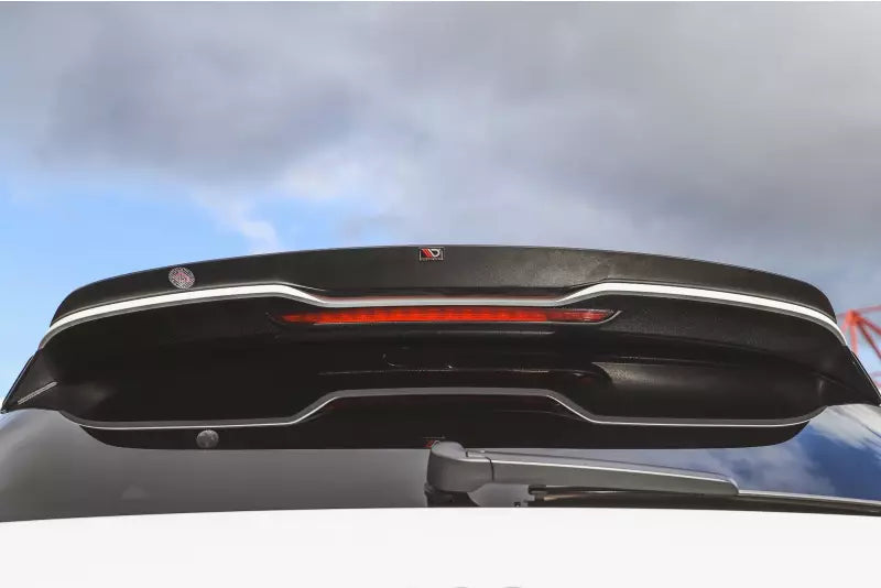 Maxton Design Heckspoiler Lippe V.2 für Audi RS3 8V Sportback (vor und nach Facelift) Hochglanz schwarz – Ansicht 1