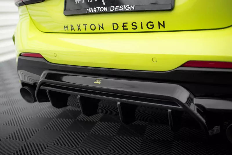 Maxton Design Heckdiffusor V.1 für BMW 1er F40 M Paket / M135i Hochglanz schwarz – Ansicht 3