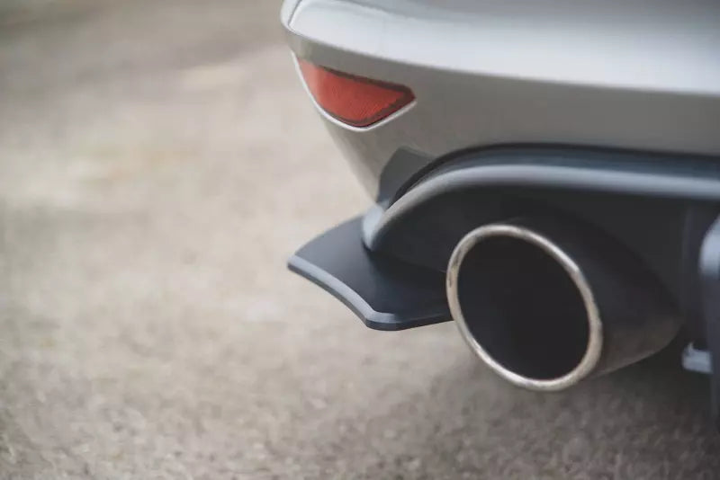 Maxton Design Street Pro Diffusor Flaps V.2 für VW Golf 7 GTI / GTD matt schwarz – Ansicht 4