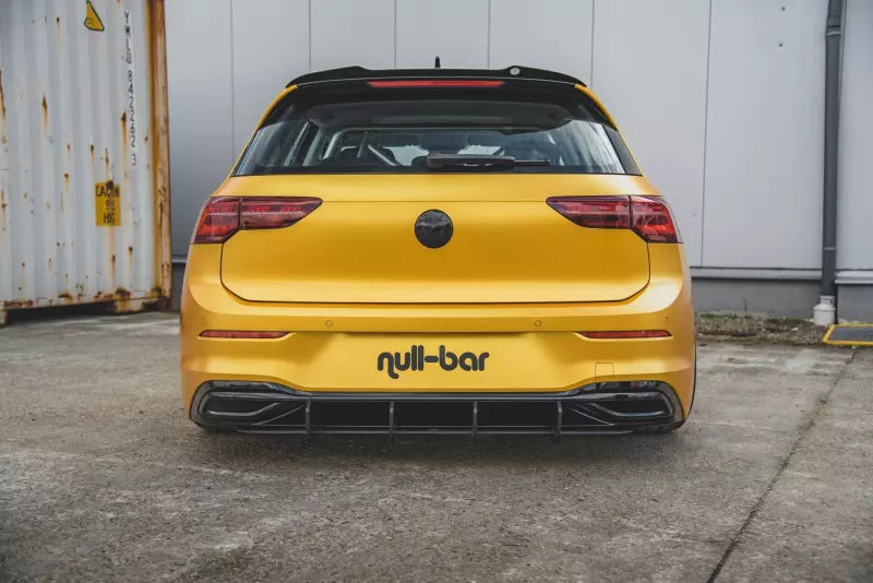 Maxton Design Street Pro Heckdiffusor V.2 für VW Golf 8 Standrad matt schwarz – Ansicht 1