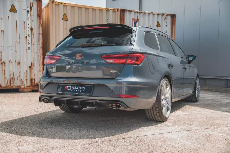 Maxton Design Heckdiffusor V.2 für Seat Leon 3 (Typ 5F) Cupra ST Facelift Hochglanz schwarz – Ansicht 4