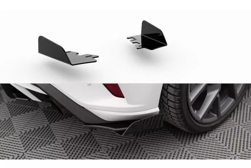 Maxton Design Street Pro Heckdiffusor Flaps für Ford Focus ST Mk4 Hochglanz schwarz – Ansicht 1
