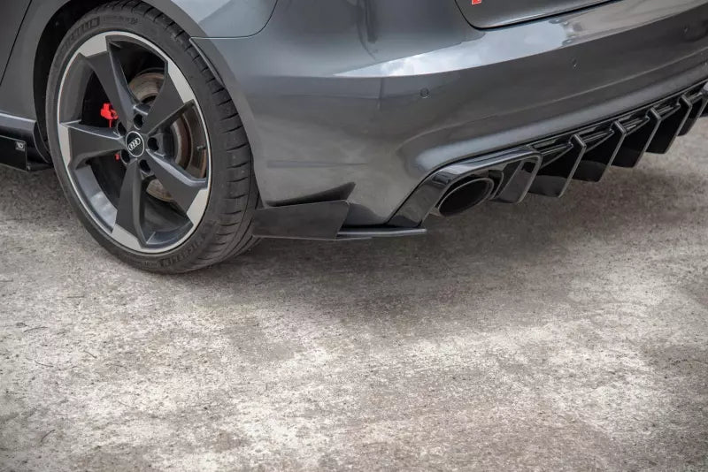 Maxton Design Street Pro Heckdiffusor Flaps für Audi RS3 8V Sportback vor Facelift – Ansicht 2