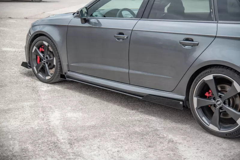 Maxton Design Street Pro Schweller Flaps Wings für Audi RS3 8V Sportback vor Facelift – Ansicht 4