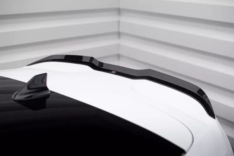 Maxton Design Heckspoiler Lippe V.1 für Ford Focus ST Mk4 Hochglanz schwarz – Ansicht 2
