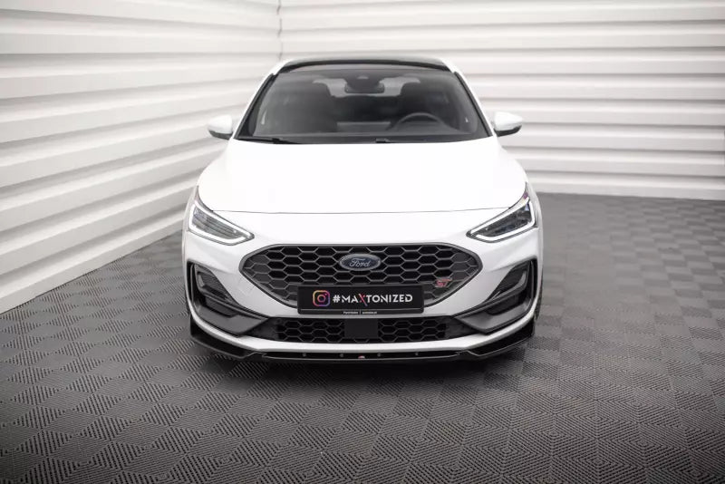 Maxton Design Frontlippe V.7 für Ford Focus ST / ST-Line Mk4 Hochglanz schwarz – Ansicht 2