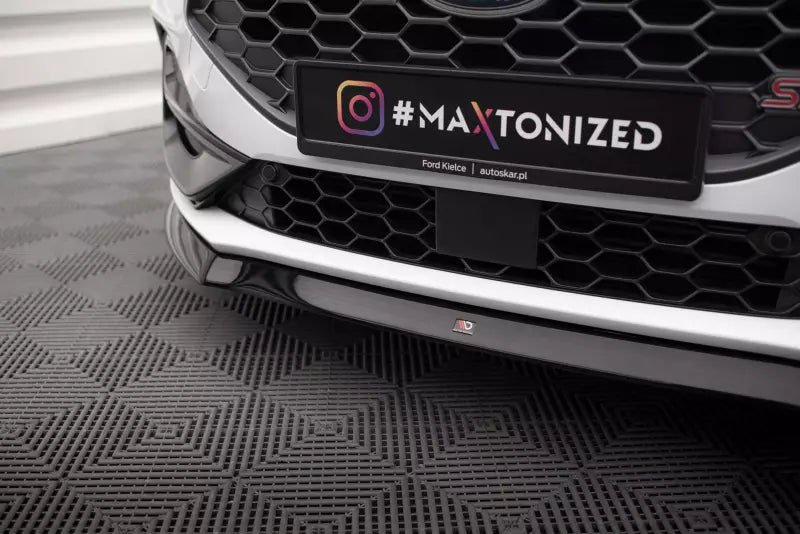 Maxton Design Frontlippe V.2 für Ford Focus ST / ST-Line Mk4 Hochglanz schwarz – Ansicht 3