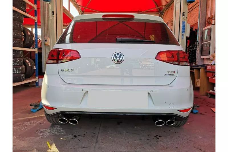 Maxton Design Heckdiffusor R-Line Look für Golf 7 Hochglanz schwarz – Ansicht 2