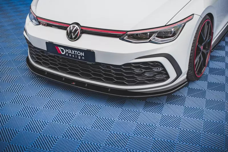 Maxton Design Frontlippe V.1 für VW Golf 8 GTI / GTD / R-Line / GTE (2020-2024) Hochglanz schwarz – Ansicht 1