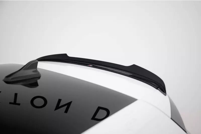 Maxton Design Heckspoiler Lippe V.1 für VW Golf 8 GTI / GTD und R (nicht performance) Hochglanz schwarz – Ansicht 2