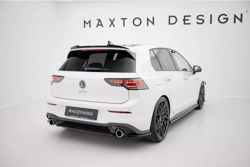 Maxton Design Heckspoiler Lippe V.1 für VW Golf 8 GTI / GTD und R (nicht performance) Hochglanz schwarz – Ansicht 3